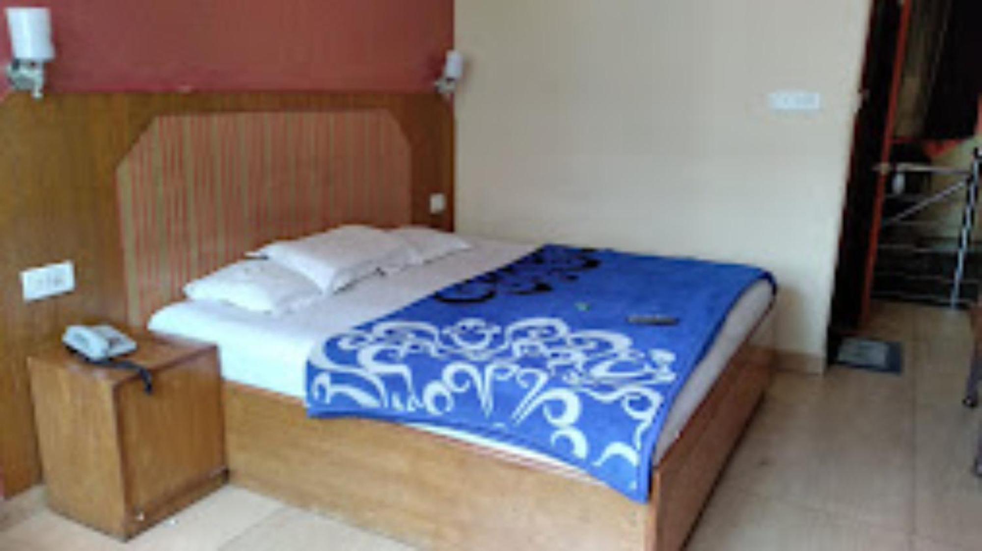 Hotel King Palace - Nature-Valley-Luxury-Room - Prime Location With Parking Facilities Σίμλα Εξωτερικό φωτογραφία