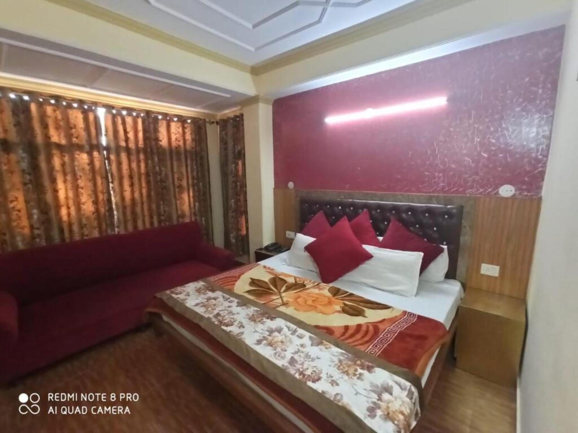 Hotel King Palace - Nature-Valley-Luxury-Room - Prime Location With Parking Facilities Σίμλα Εξωτερικό φωτογραφία